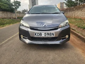 Toyota Wish 2014 Gray