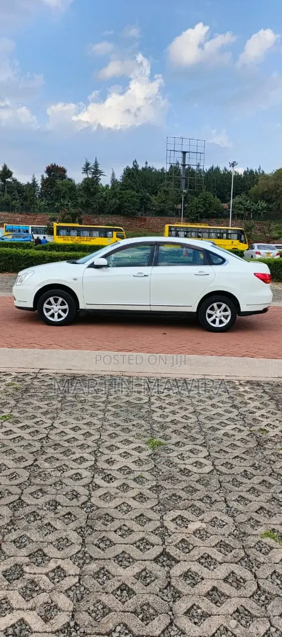 Nissan Bluebird 2012 White