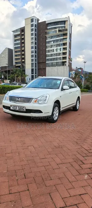 Nissan Bluebird 2012 White