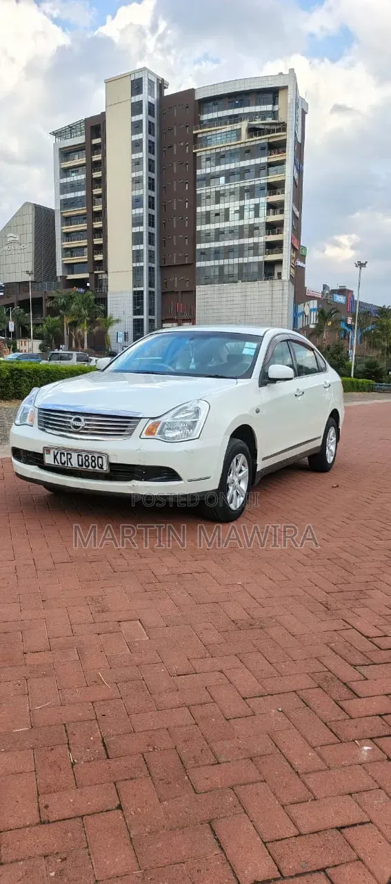 Nissan Bluebird 2012 White