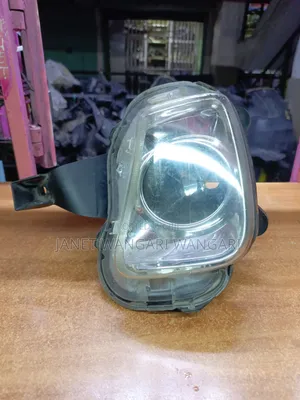 Toyota Crown Foglight for Athlete 2010