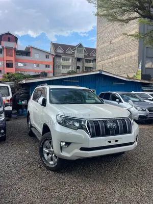 Toyota Land Cruiser Prado 2.7 2019 White