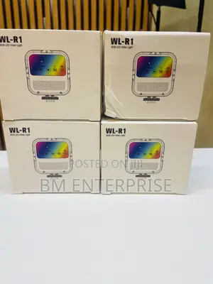 Portable RGB Clip-on Light
