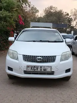 Toyota Axio 1.5 X 2WD 2012 White