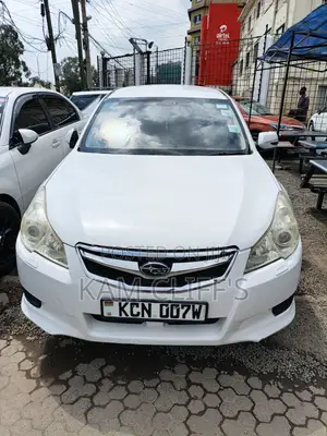 Subaru Legacy 2010 White