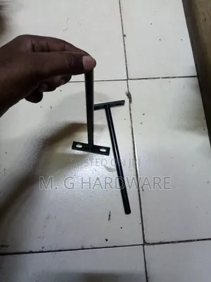 Black Floating Shelf Bracket 8"