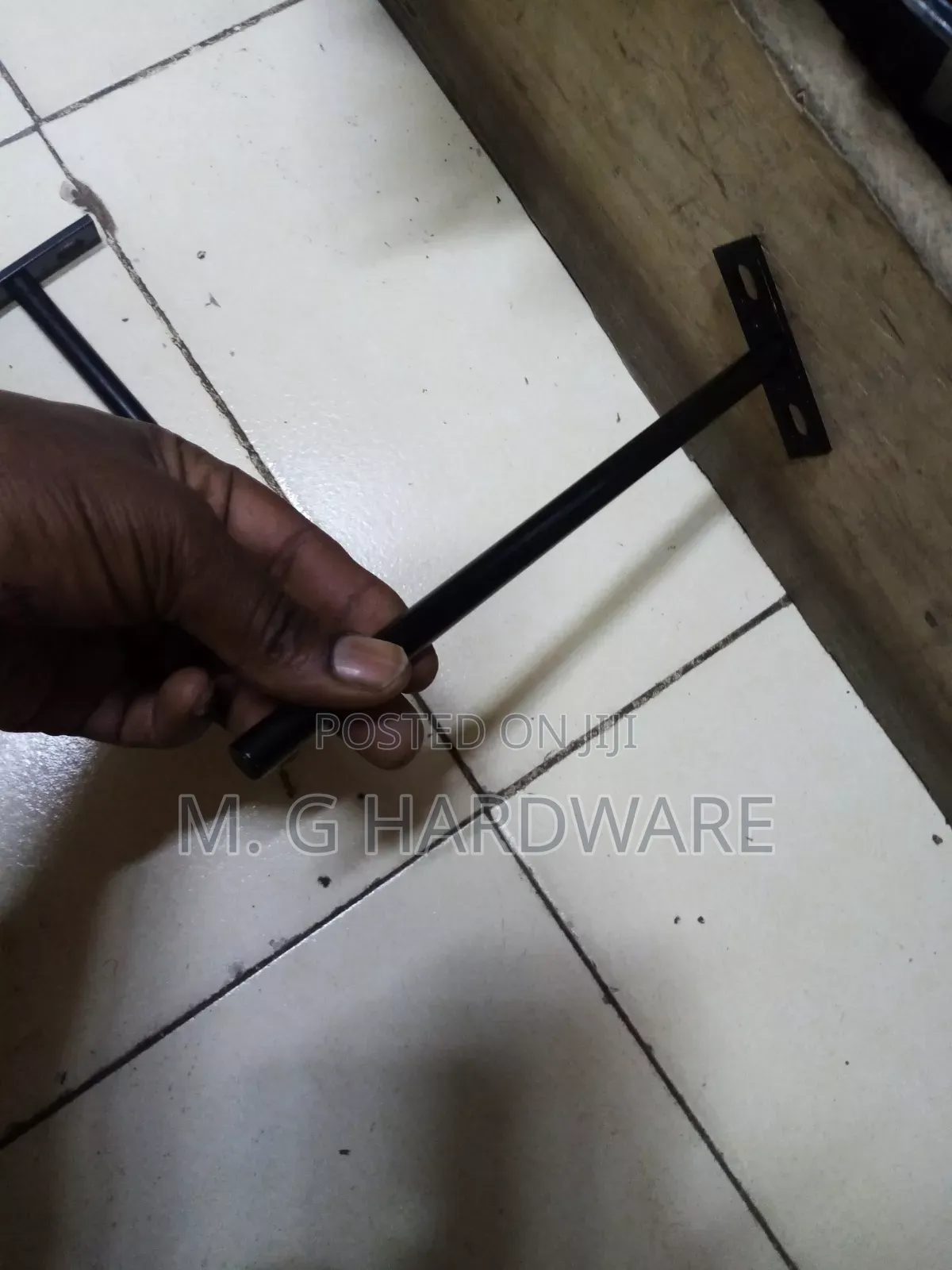 Black Floating Shelf Bracket 8"