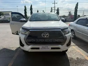 Toyota Hilux Revo Single Cab Deisel 2.4 RWD 2019 White
