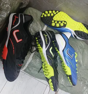 Quality Leather Football Trainer Shoes