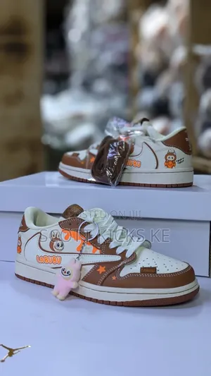 Air Jordan 1 Low X Labubu