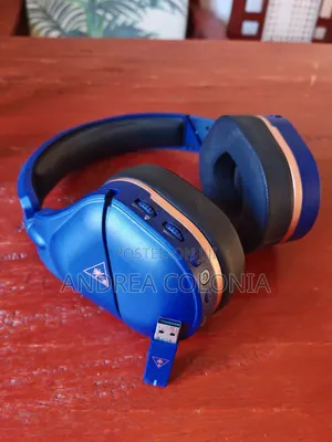 Turtle Beach Stealth 700 Wireless Gaming Headset PS4 PS5 PC W/ Dongle