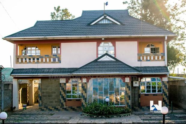 5bdrm Mansion in Kwa Makau, Joska for rent