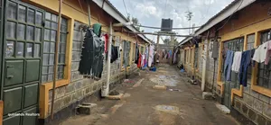 12bdrm Duplex in Kimumu for sale