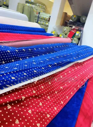 12mm Red,maroon Blue Dotted Executive Wall to Wall Carpet