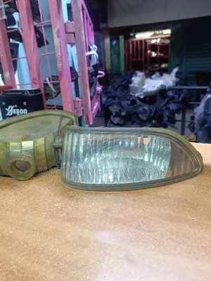 Toyota Crown Majesta Foglight