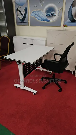 Topflip Movable Table