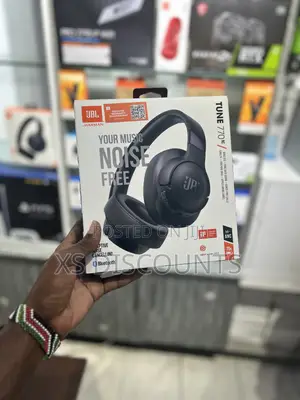 JBL Tune 770 Nc Bluetooth Headphones