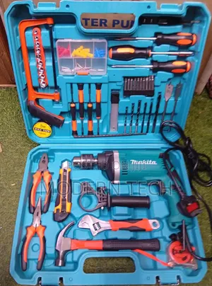 Makita HP1630 710W Corded Impact Drill Set