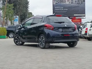 Peugeot 208 2019 Black