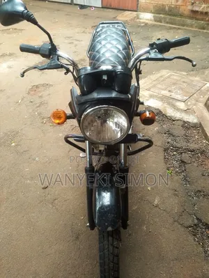 New Bajaj Boxer 2021 Black