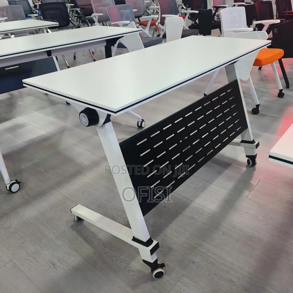 120cm X 60cm Foldable Training Table