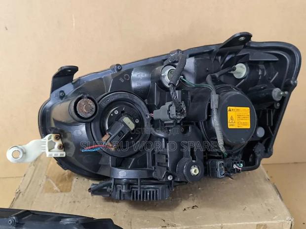 Subaru N10 Hheadlight - thumbnail 5
