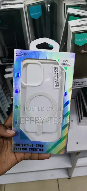 iPhone 12 Pro Max Transparent/Translucent Style Cover