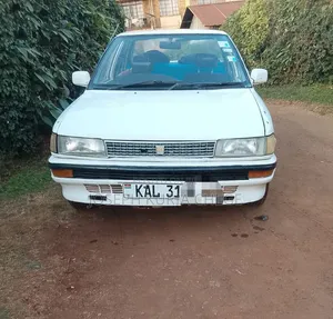 Toyota Corolla 1996 White