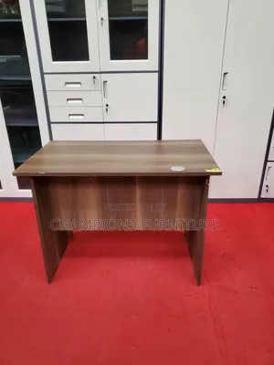 1.2M Simple Office/Home Desk