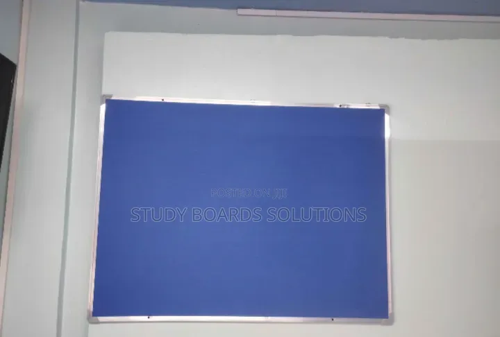 Easy-to-Mount 120cmx90cm Pin Board for Any Wall