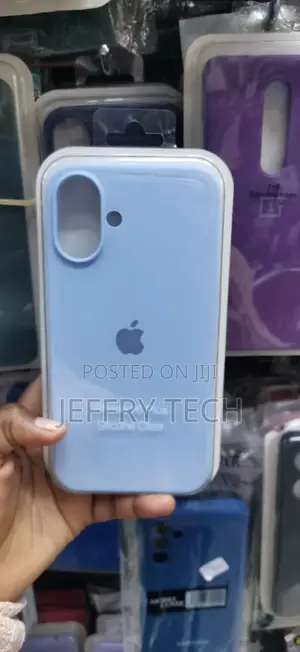 iPhone 16 Plus - Light Blue Silicone Protective Cover