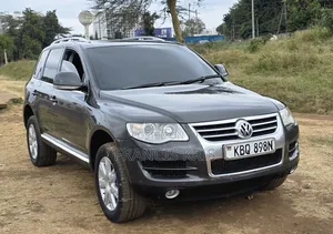 Volkswagen Touareg 2007 Burgundy