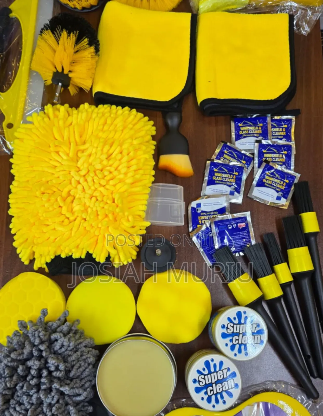 Cleaning Brushes Set