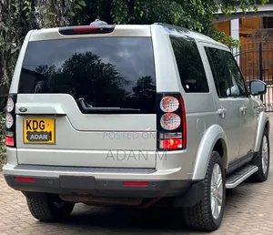 Land Rover Discovery 2014 Silver