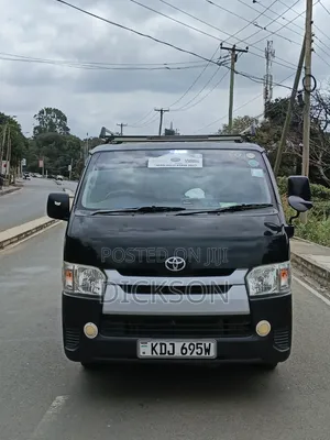 Toyota HiAce 2015 Black
