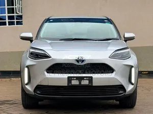 Toyota Yaris 2020 Silver
