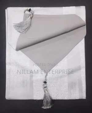 35*210cm Jacquard Table Runner