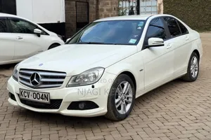 Mercedes-Benz C200 2012 White