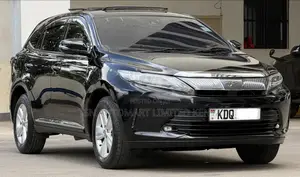 Toyota Harrier 2.0 2018 Black
