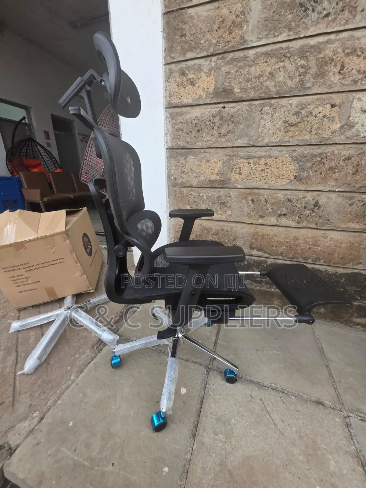 Modern Orthopedic Full Mesh Chair.