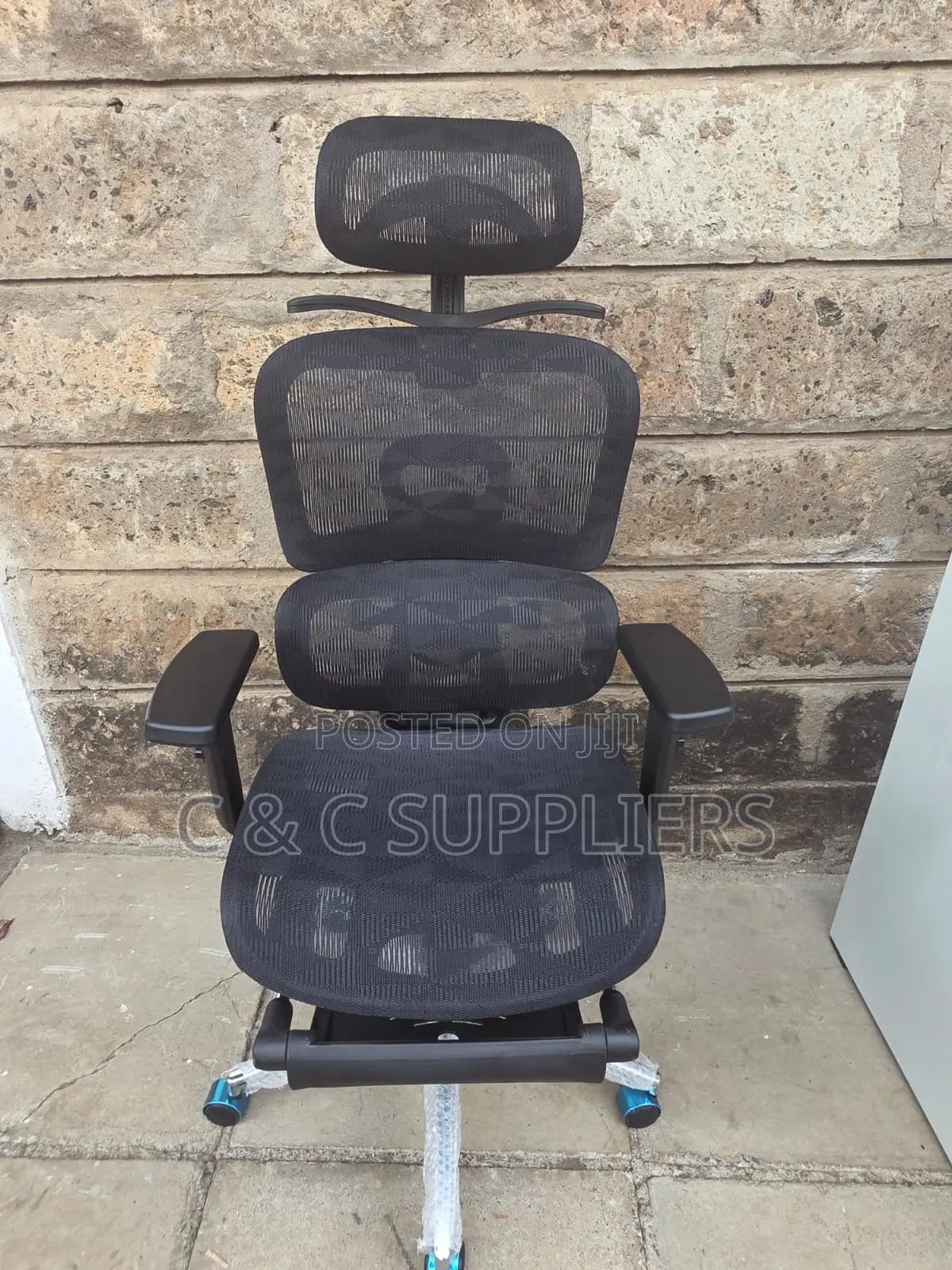 Modern Orthopedic Full Mesh Chair.