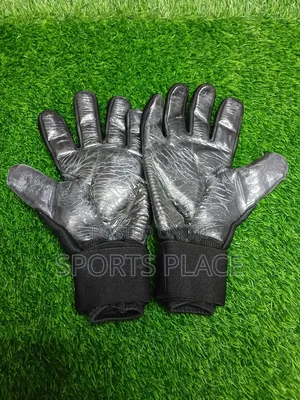 Adidas Pro Predator Goalie Gloves