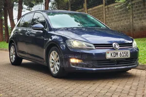 Volkswagen Golf 2016 Blue