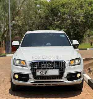 Audi Q5 2.0T Premium AWD quattro 2017 White