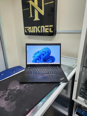 Laptop Lenovo ThinkPad X1 16GB Intel Core i7 SSD 512GB