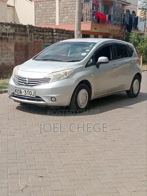 Nissan Note 2013 Silver