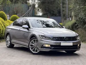 Volkswagen Passat 1.8T R-Line 4dr Sedan (1.8L 4cyl) 2016 Gray