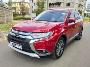 Mitsubishi Outlander 2016 Red