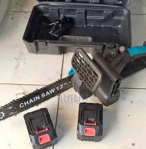 Makita 12-Inch Cordless Chainsaw