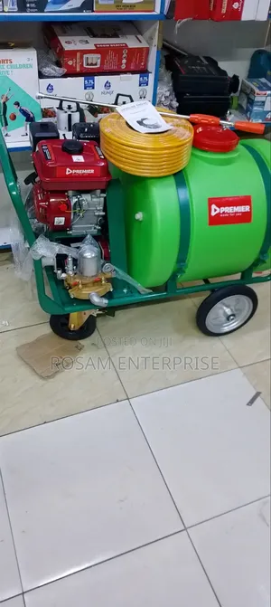 Premier 160L Engine Sprayer